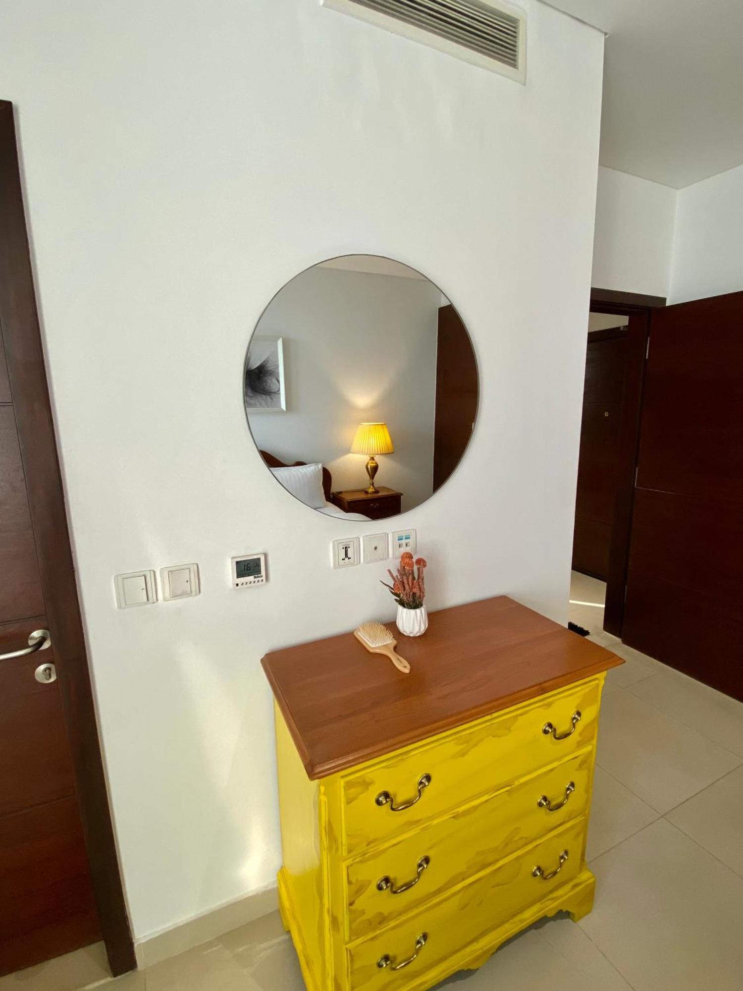 One Constitution Avenue - Apartments By Superhost Stays Исламабад Екстериор снимка