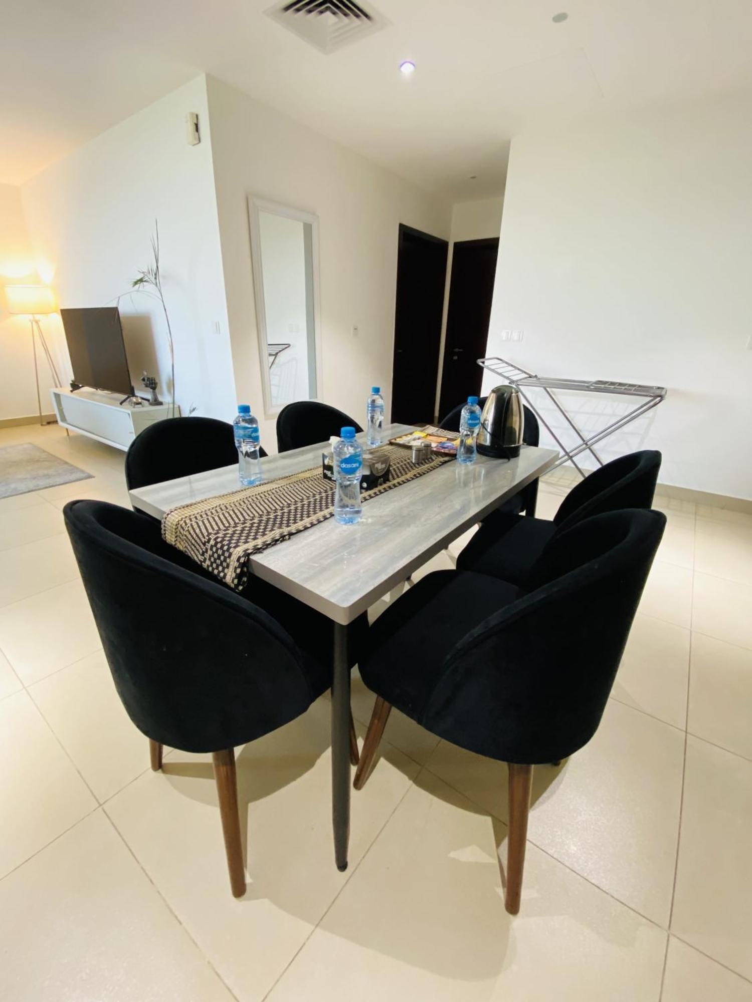 One Constitution Avenue - Apartments By Superhost Stays Исламабад Екстериор снимка